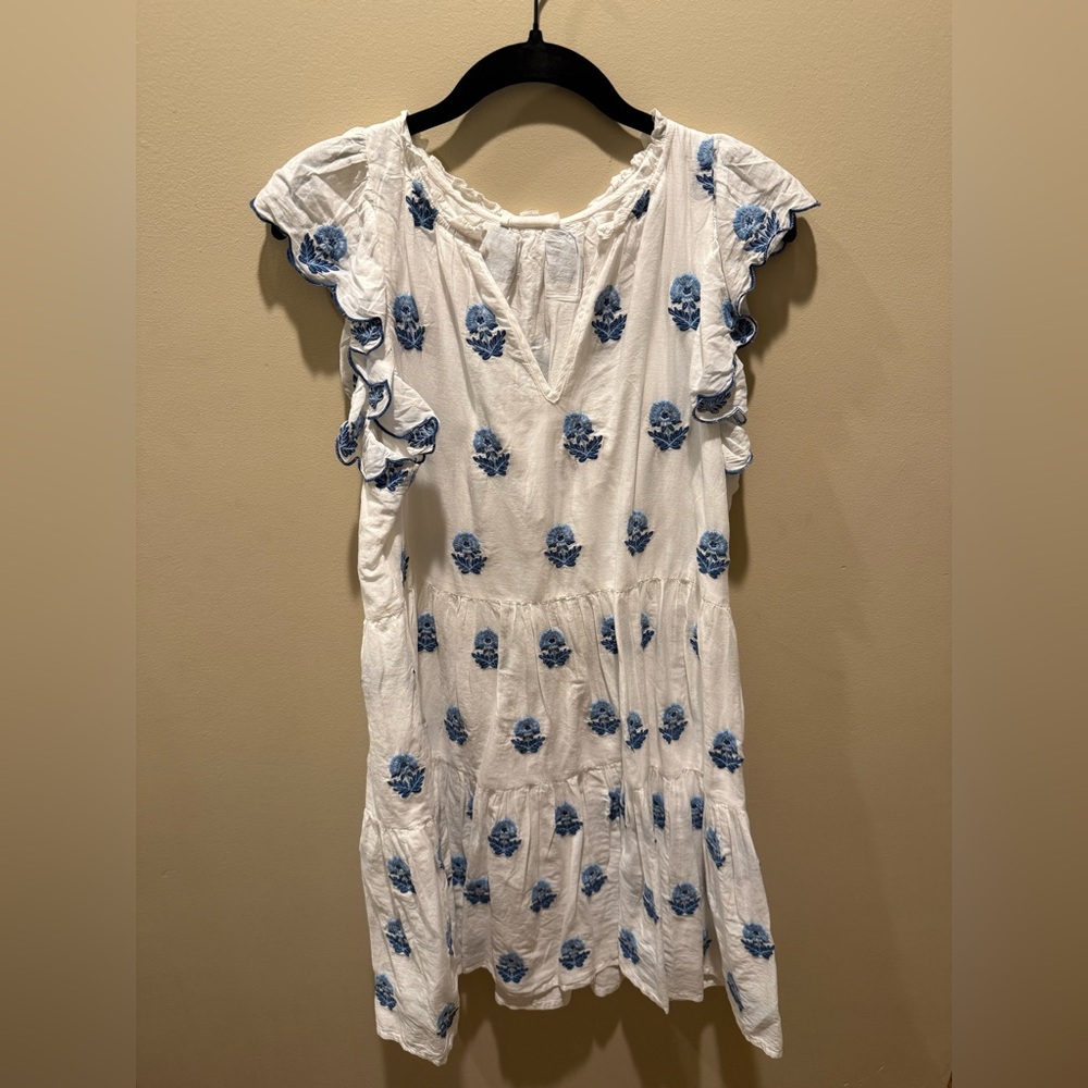 New Floral White and Blue Dress Women’s Small